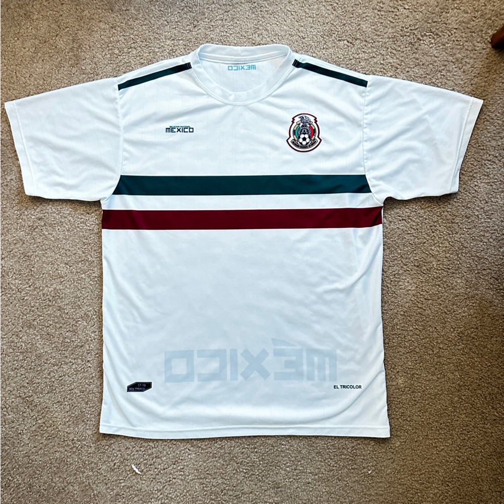 Mexico soccer jersey size 10